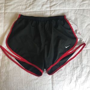 Nike Women’s Tempo Shorts